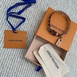 Louis Vuitton Dog Collar